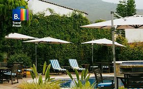 Hotel Hacienda Los Laureles